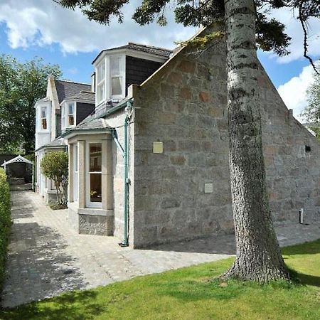 Schoolhouse Bed and Breakfast Ballater Exteriör bild