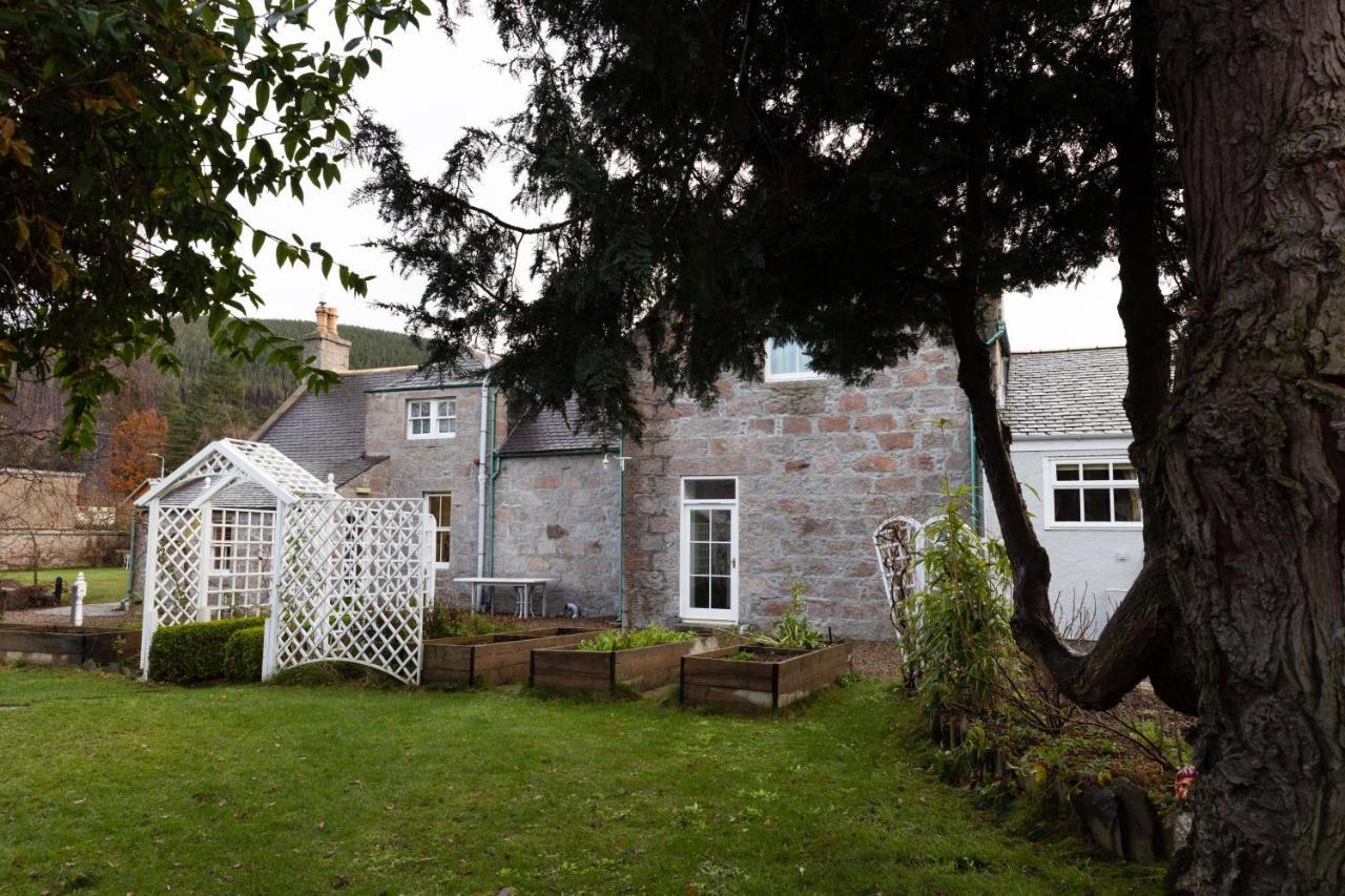 Schoolhouse Bed and Breakfast Ballater Exteriör bild