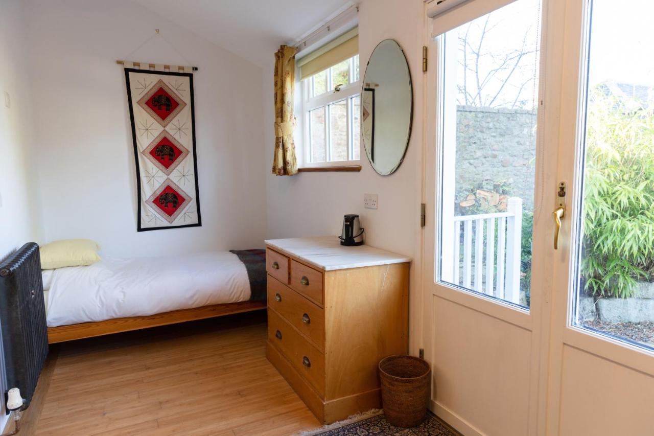 Schoolhouse Bed and Breakfast Ballater Exteriör bild