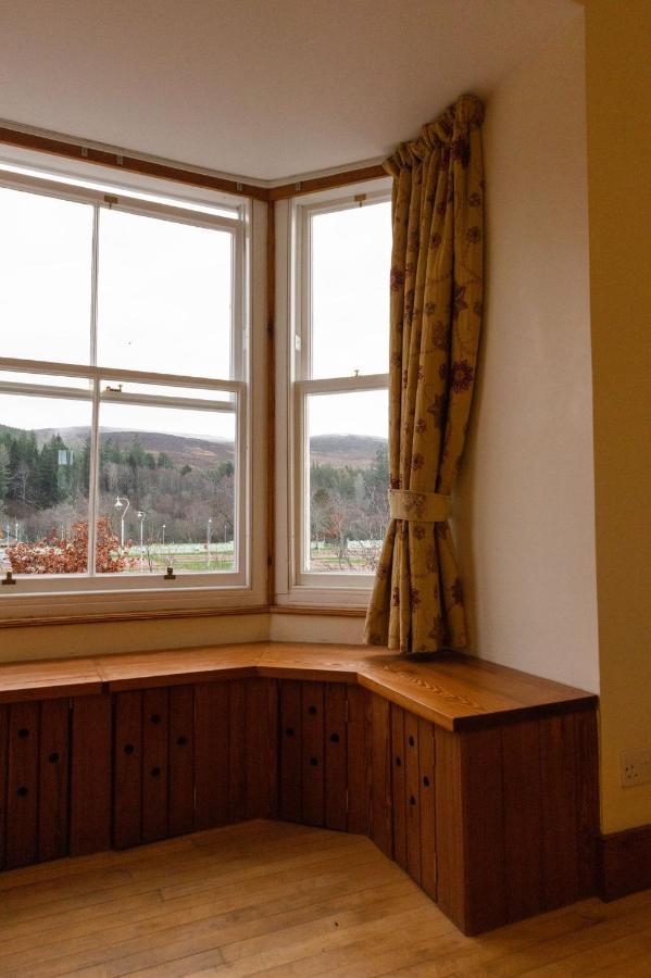 Schoolhouse Bed and Breakfast Ballater Exteriör bild